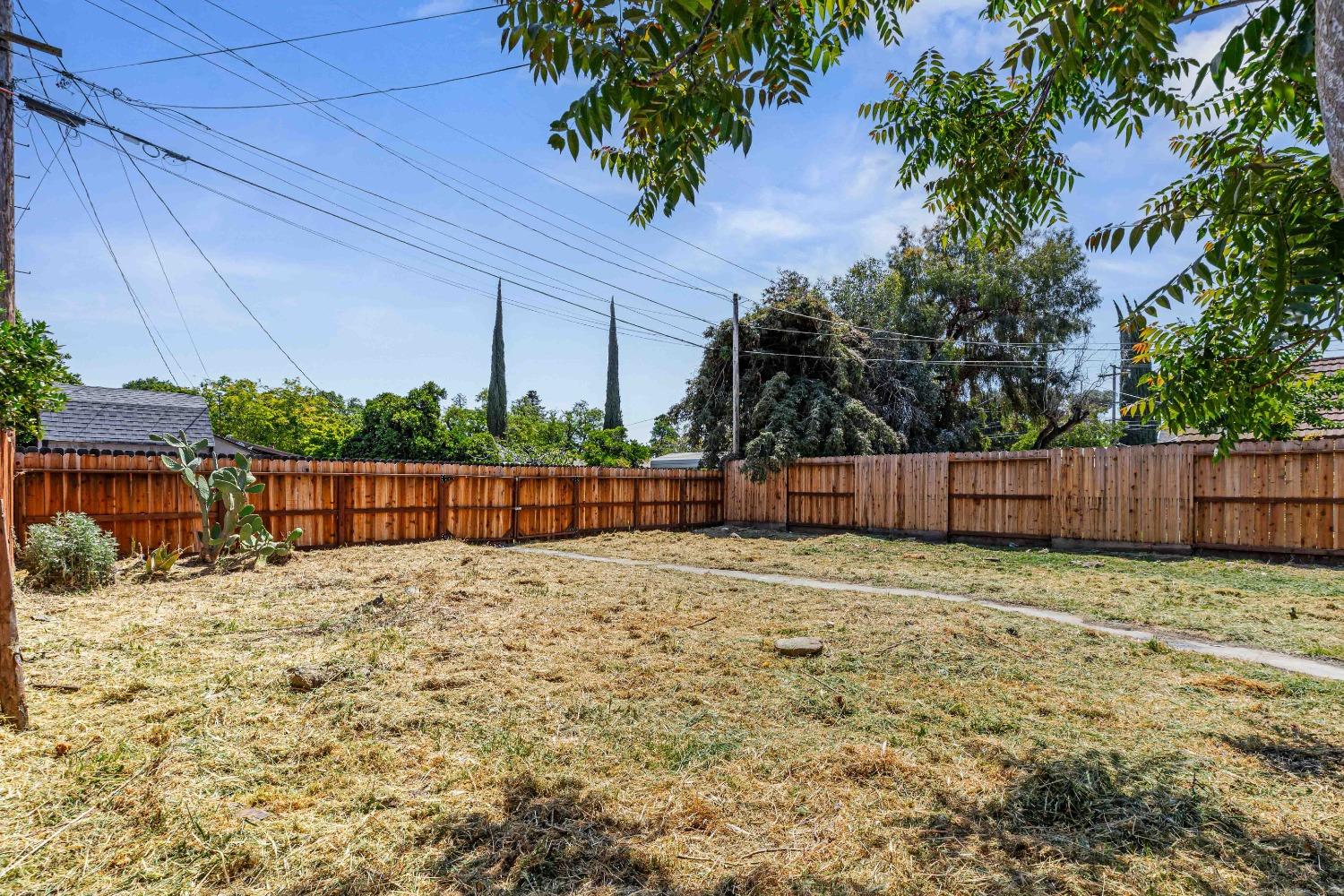 Sunset Boulevard, Modesto, California image 30