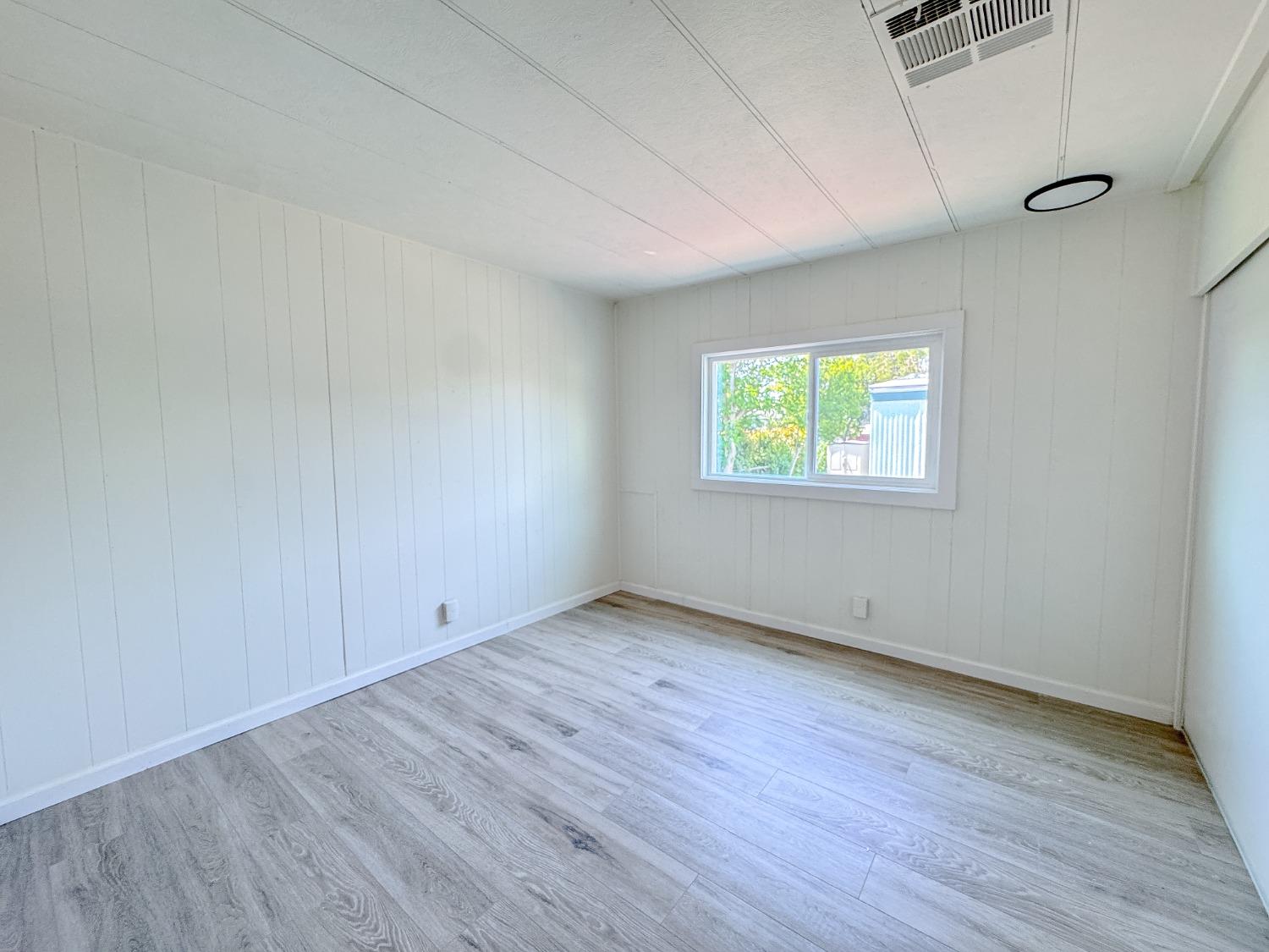 Detail Gallery Image 24 of 48 For 5836 Stonyford, Sacramento,  CA 95842 - 3 Beds | 2 Baths