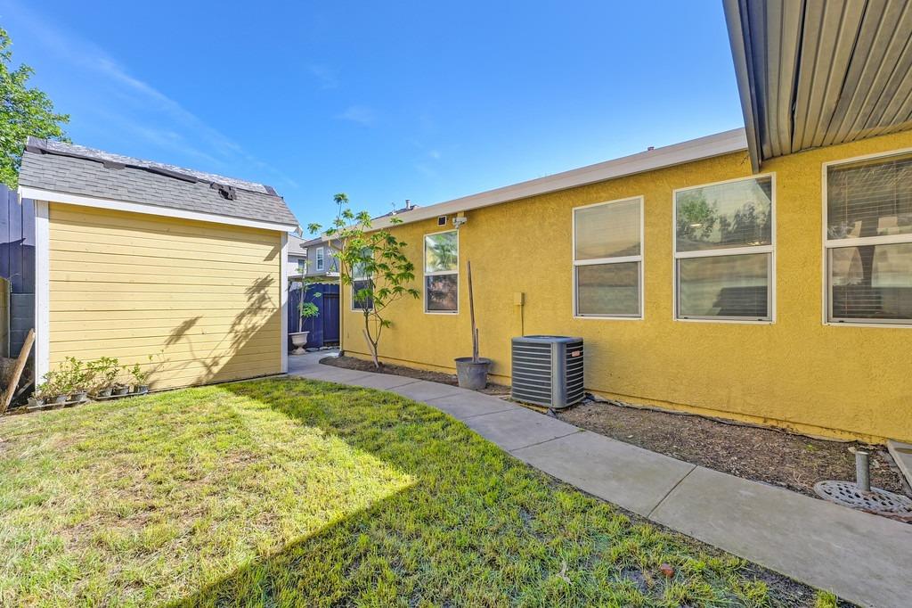 Detail Gallery Image 64 of 64 For 7805 Megan Ann Ct, Antelope,  CA 95843 - 2 Beds | 2 Baths