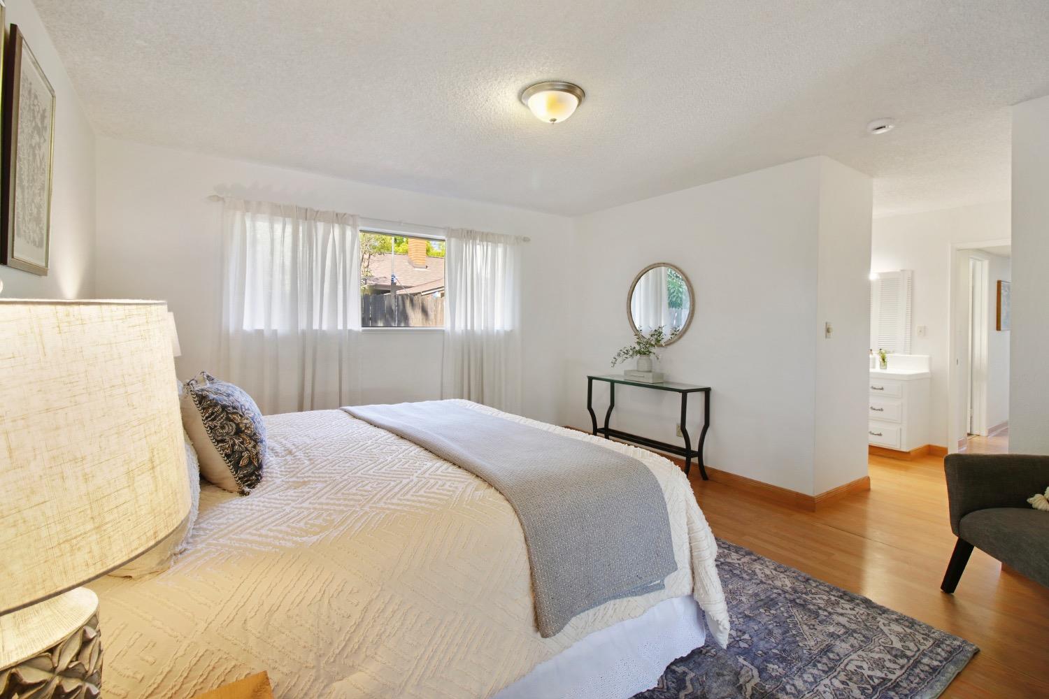 Garfield Avenue, Carmichael, California image 34