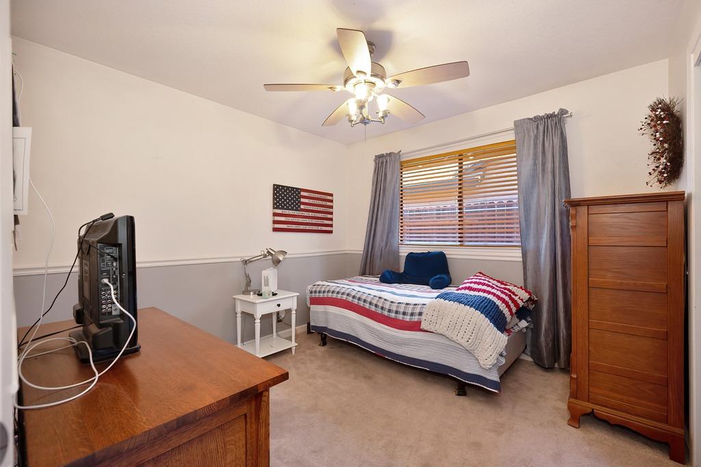 Banff Vista Drive, Elk Grove, California image 21
