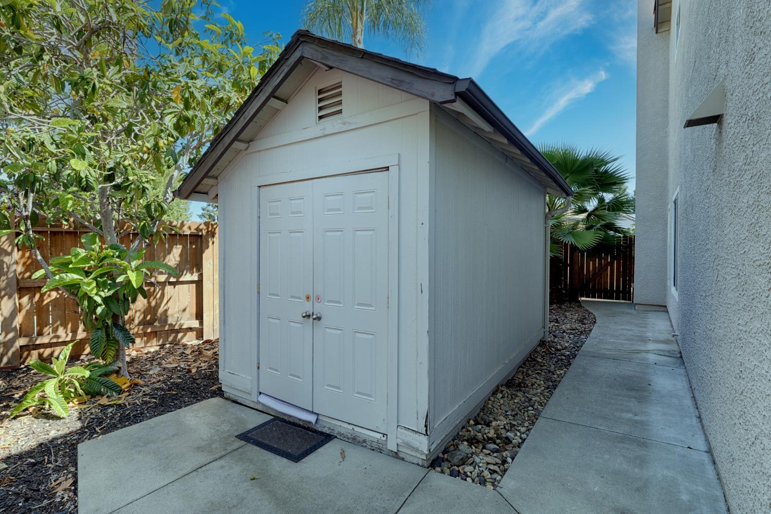Garfield Court, Rocklin, California image 5