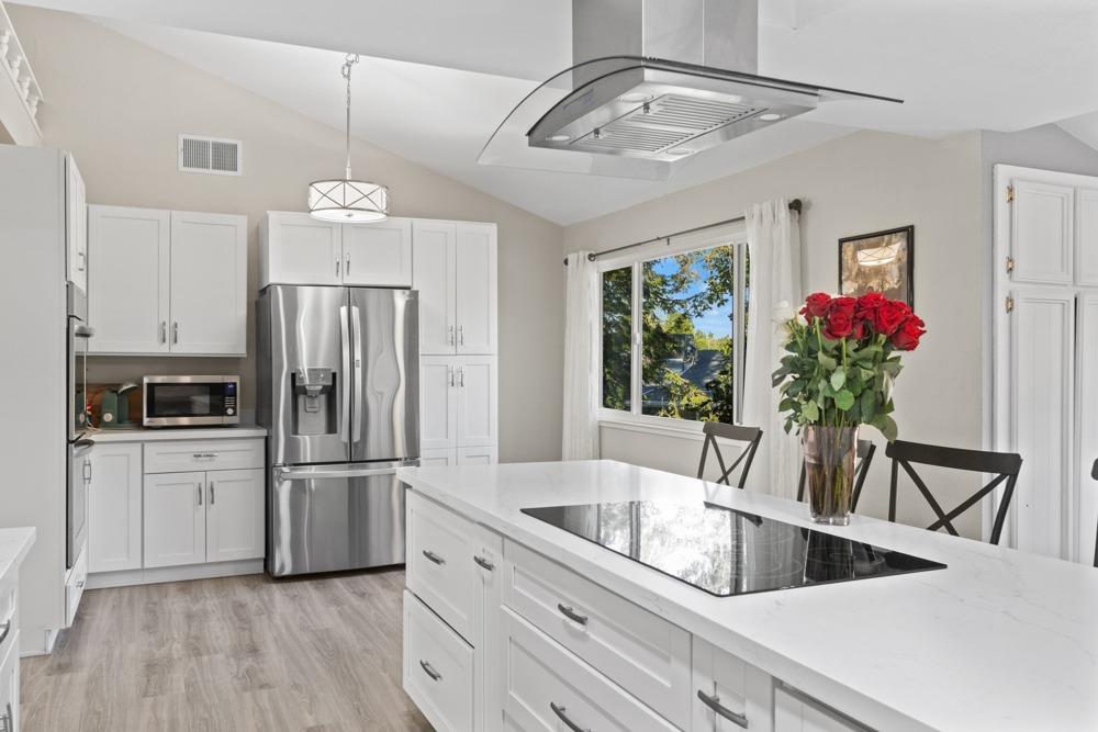 Amberwick Way, Citrus Heights, California image 24