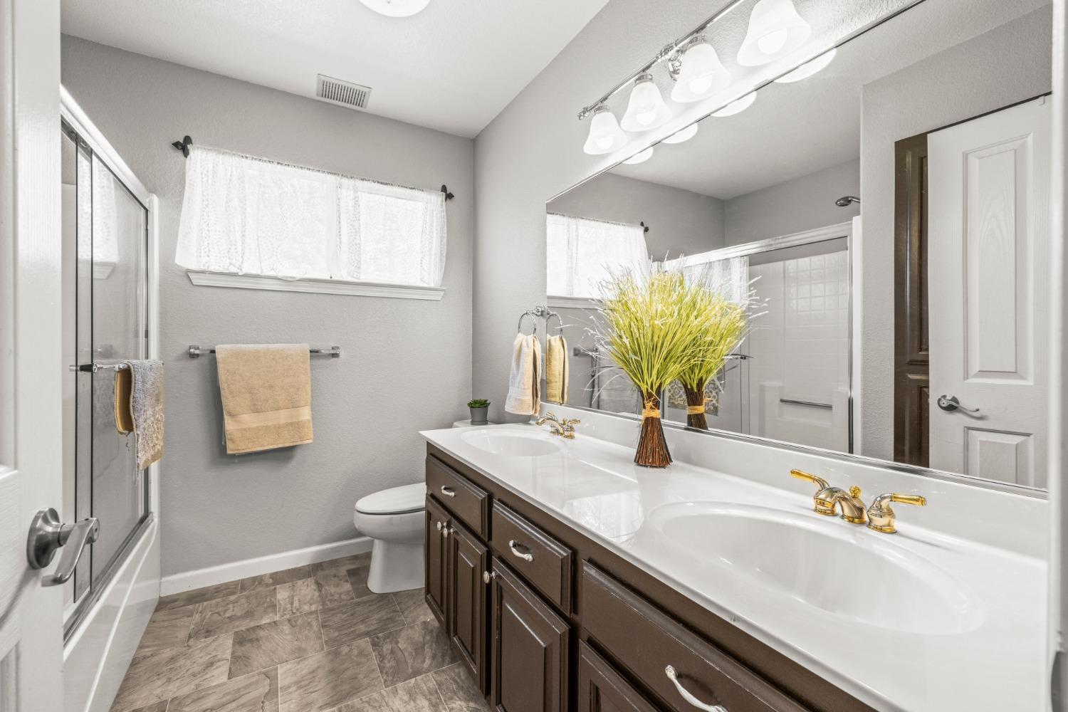 Garfield Court, Rocklin, California image 37