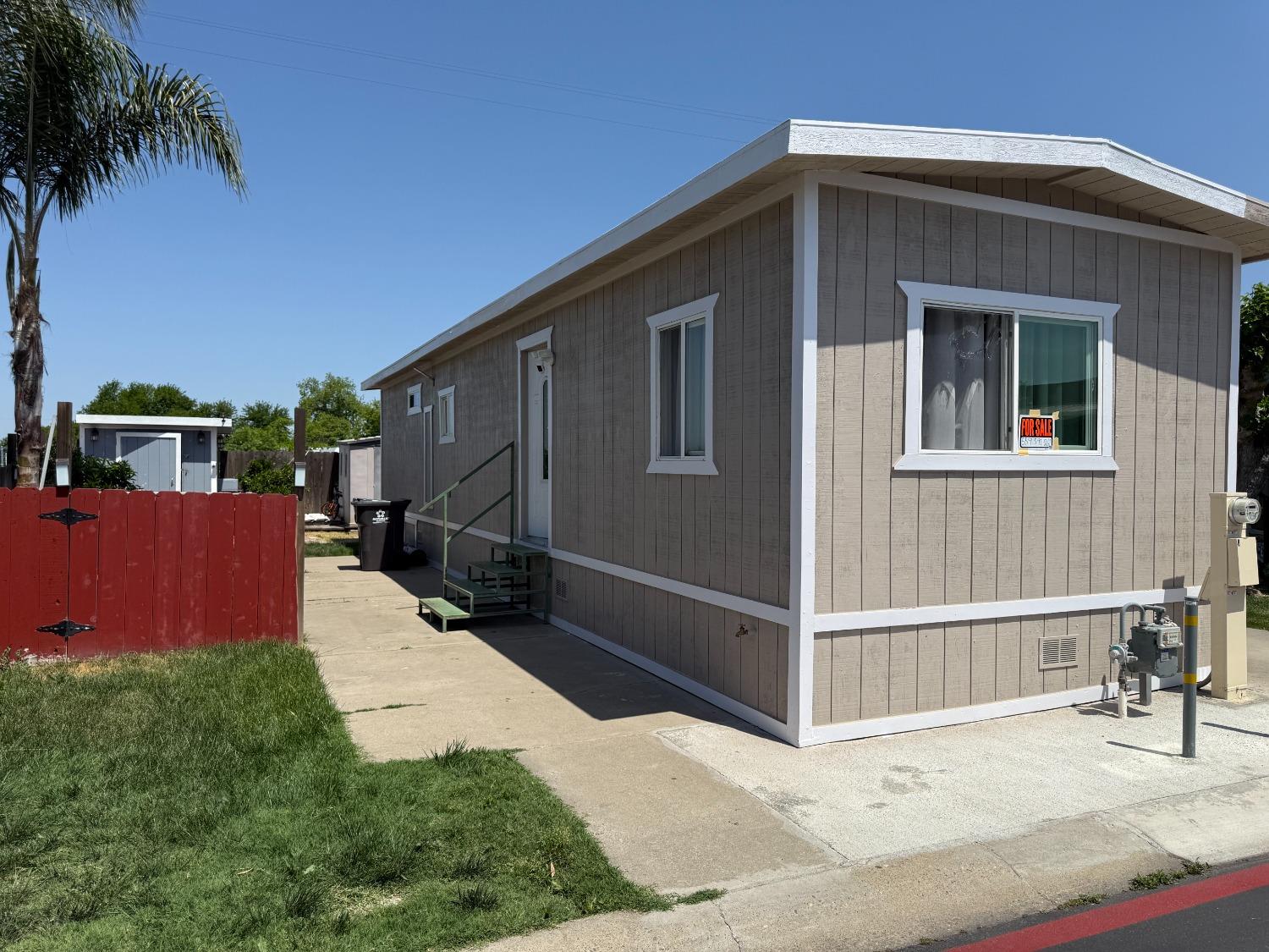 Detail Gallery Image 2 of 3 For 11303 N Highway 99 8, Lodi,  CA 95240 - 2 Beds | 1 Baths