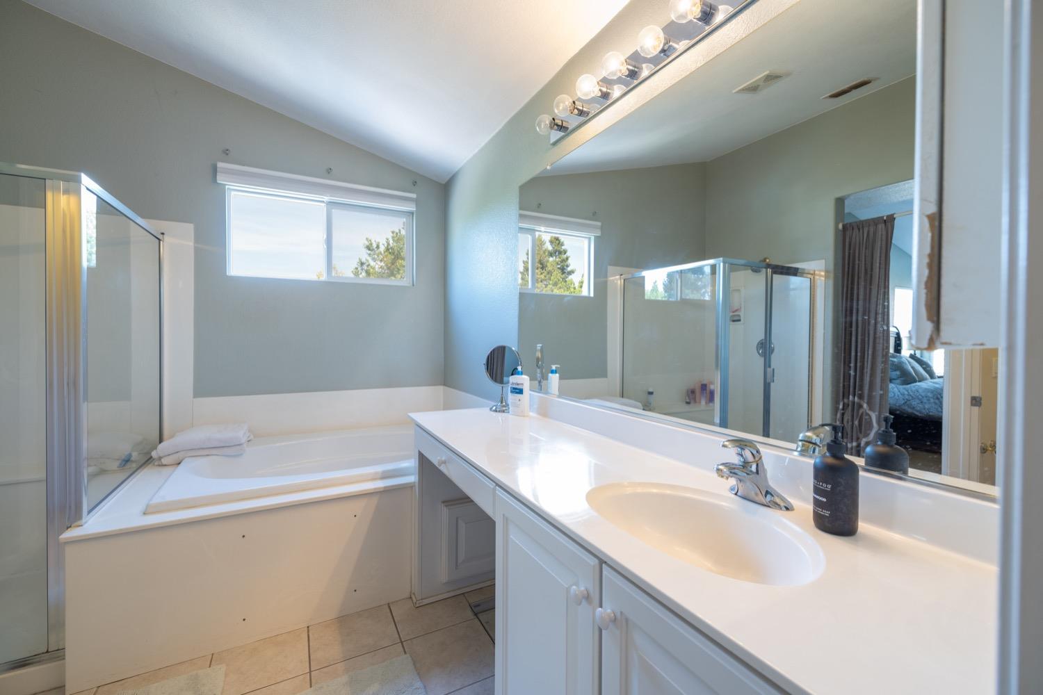Detail Gallery Image 43 of 63 For 23 Alazar Ct, Sacramento,  CA 95835 - 4 Beds | 3 Baths