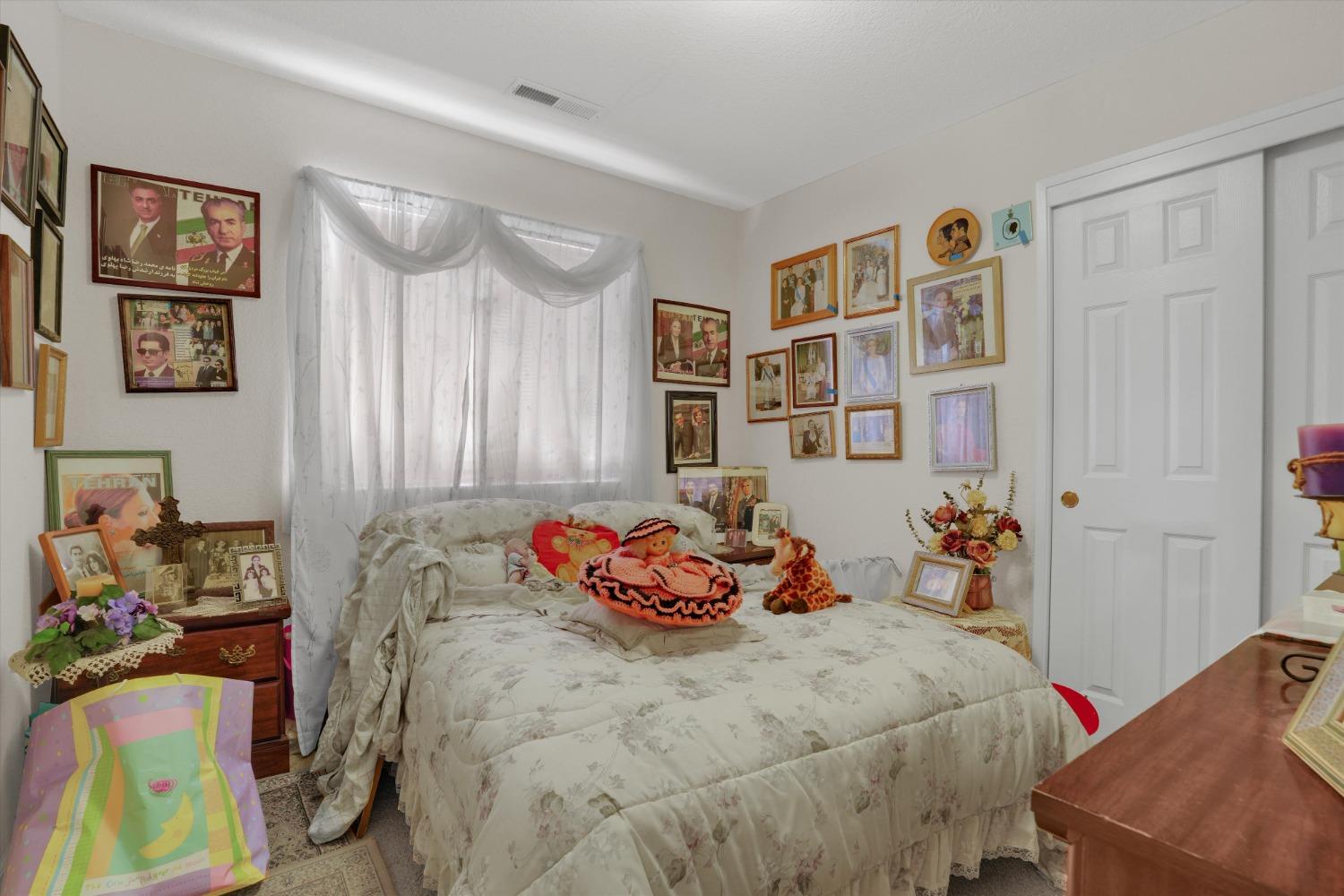 Crossbill Way, Turlock, California image 14