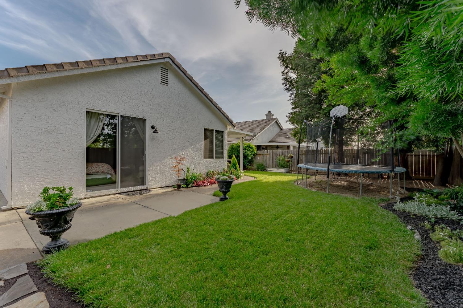 Portside Circle, Roseville, California image 20