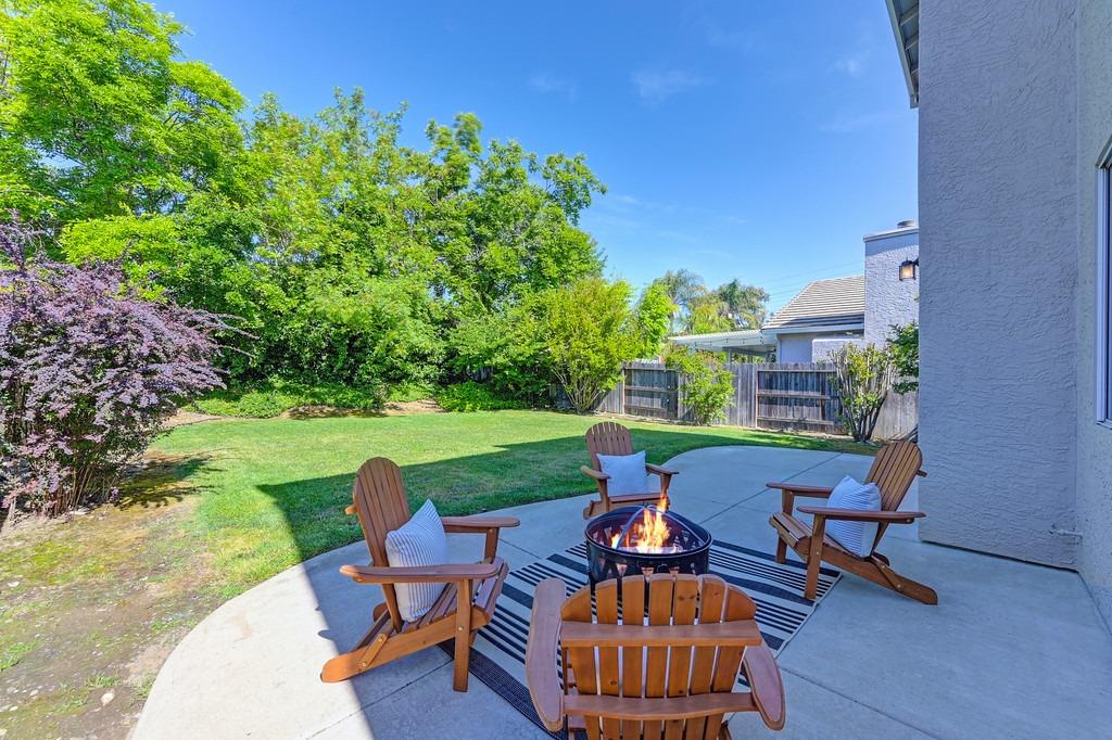 Knopfler Circle, Folsom, California image 43