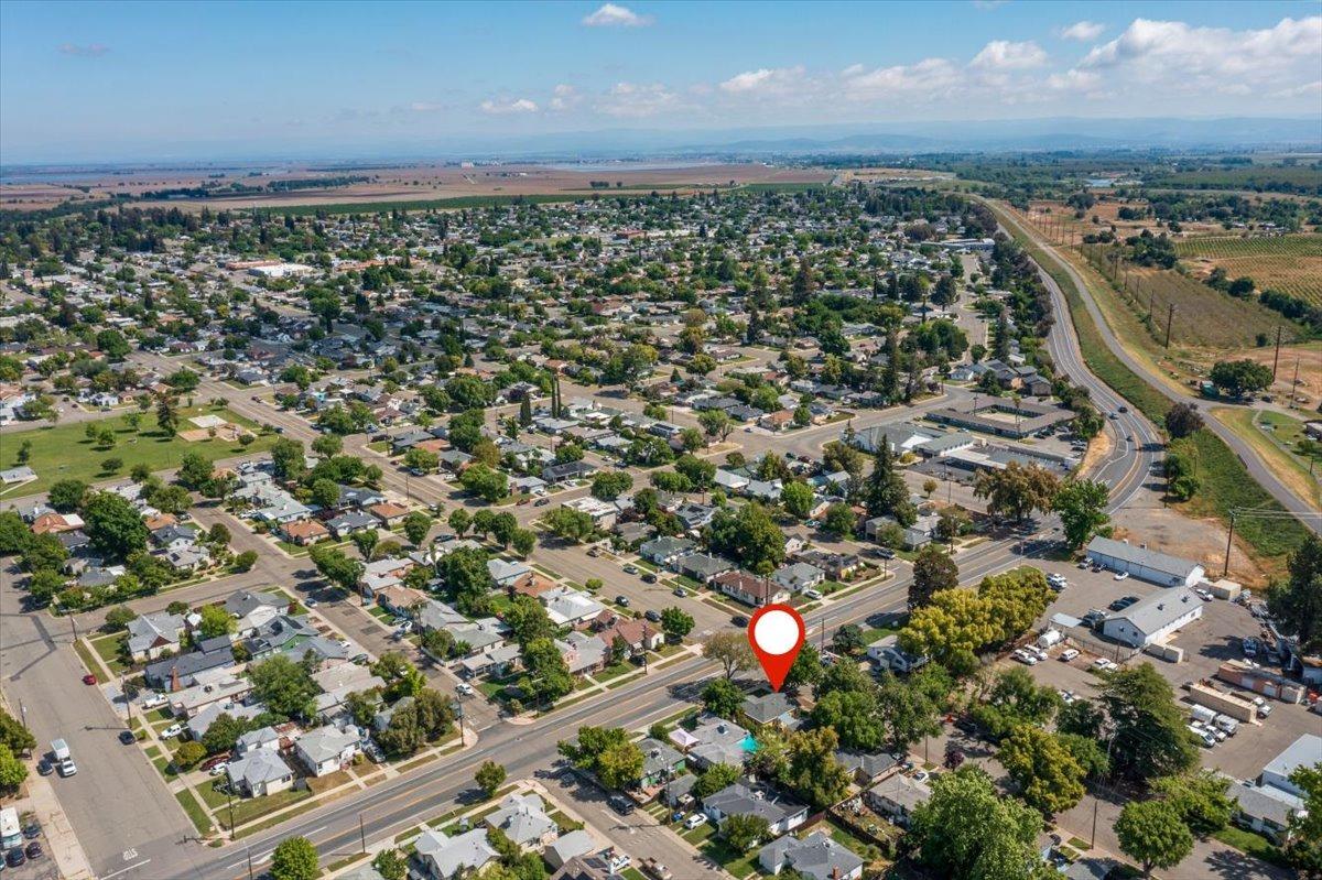 E 12th Street, Marysville, California image 40