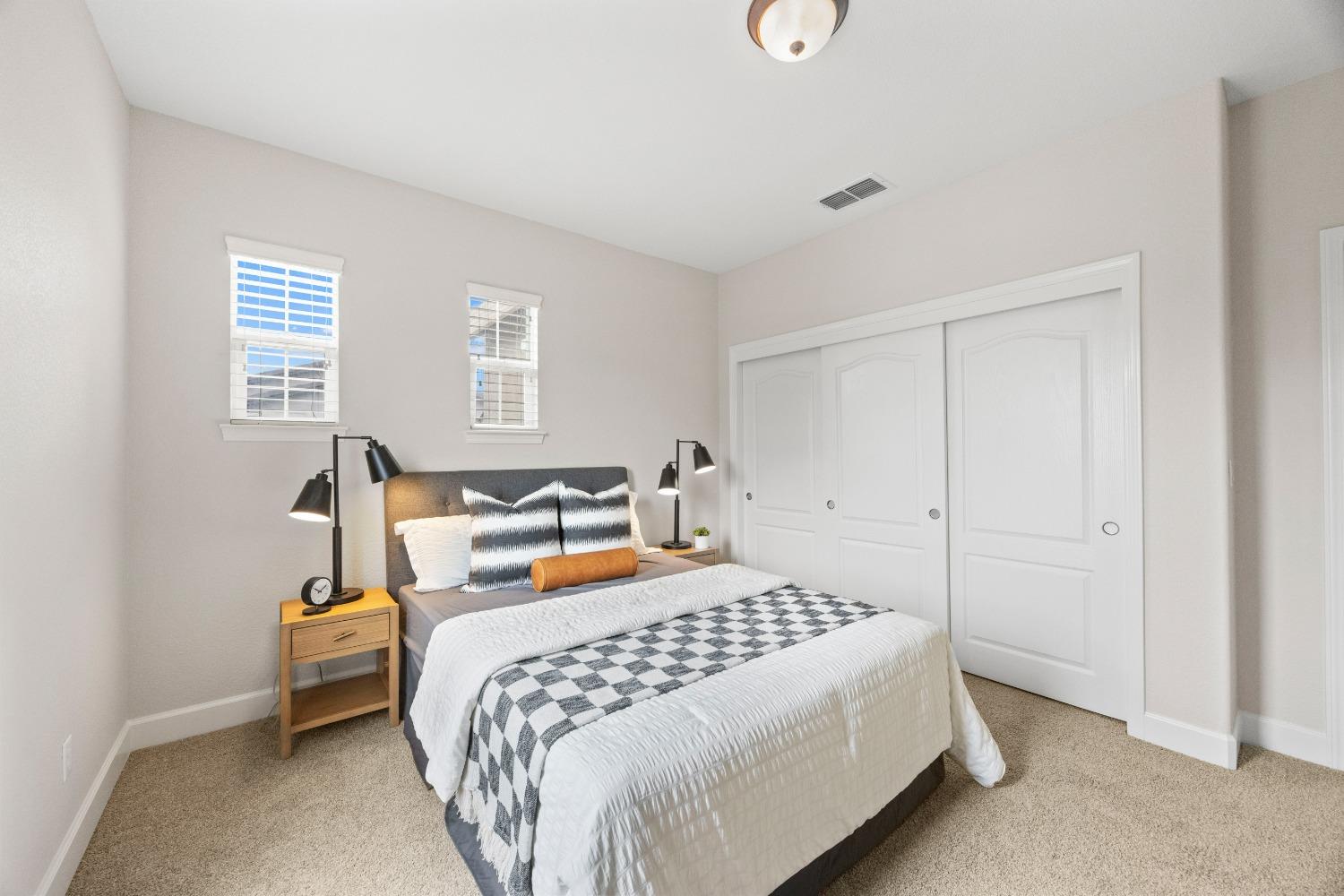 Black Oak, Rocklin, California image 38