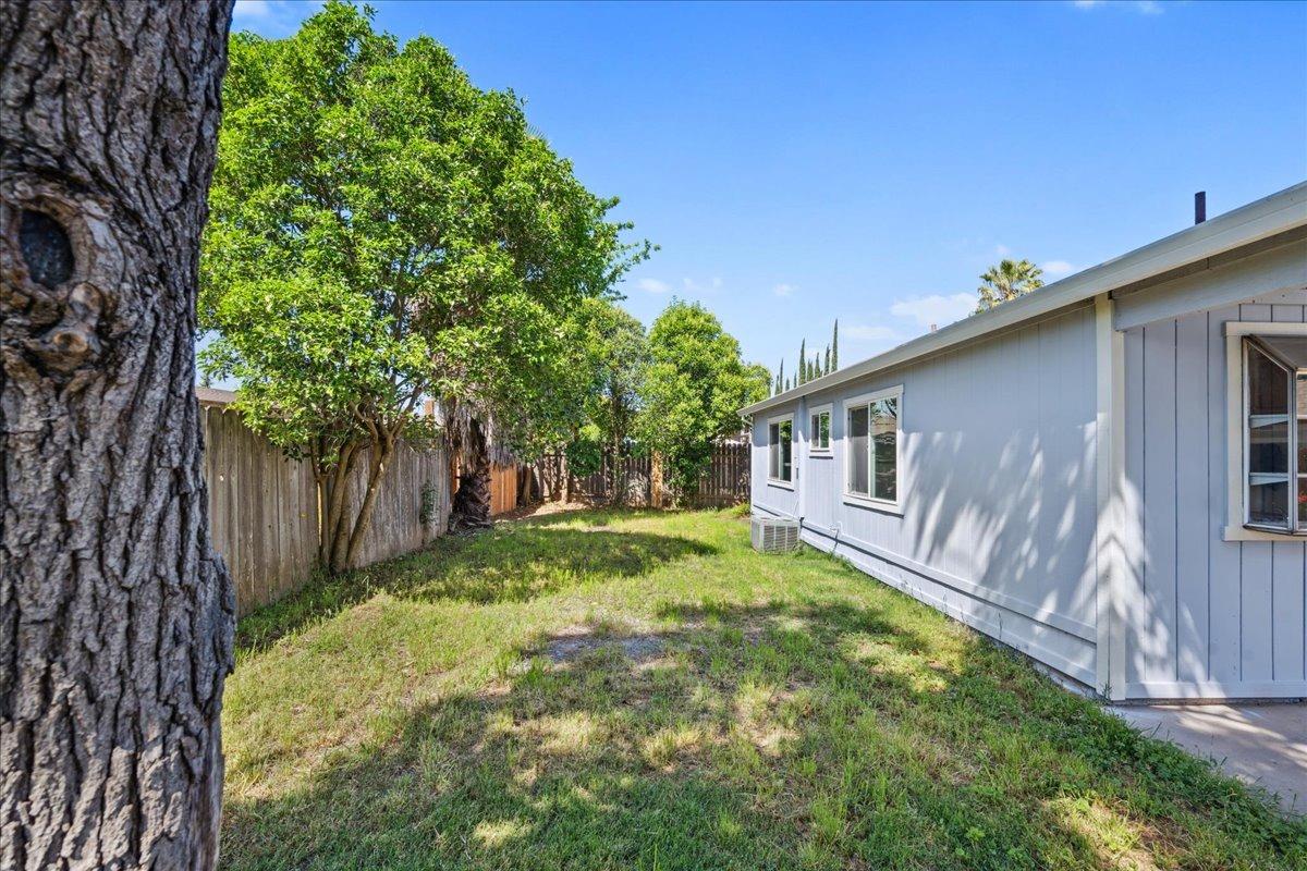 Detail Gallery Image 24 of 26 For 4308 Tallyho Dr, Sacramento,  CA 95826 - 3 Beds | 2 Baths