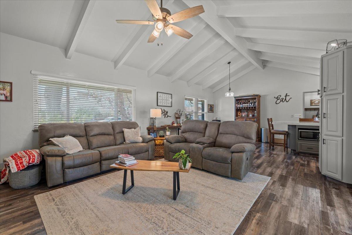 Candlewood Place, Riverbank, California image 8