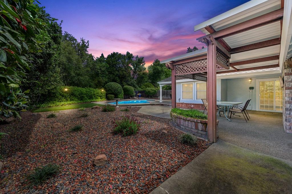 Sidesaddle Way, Roseville, California image 42