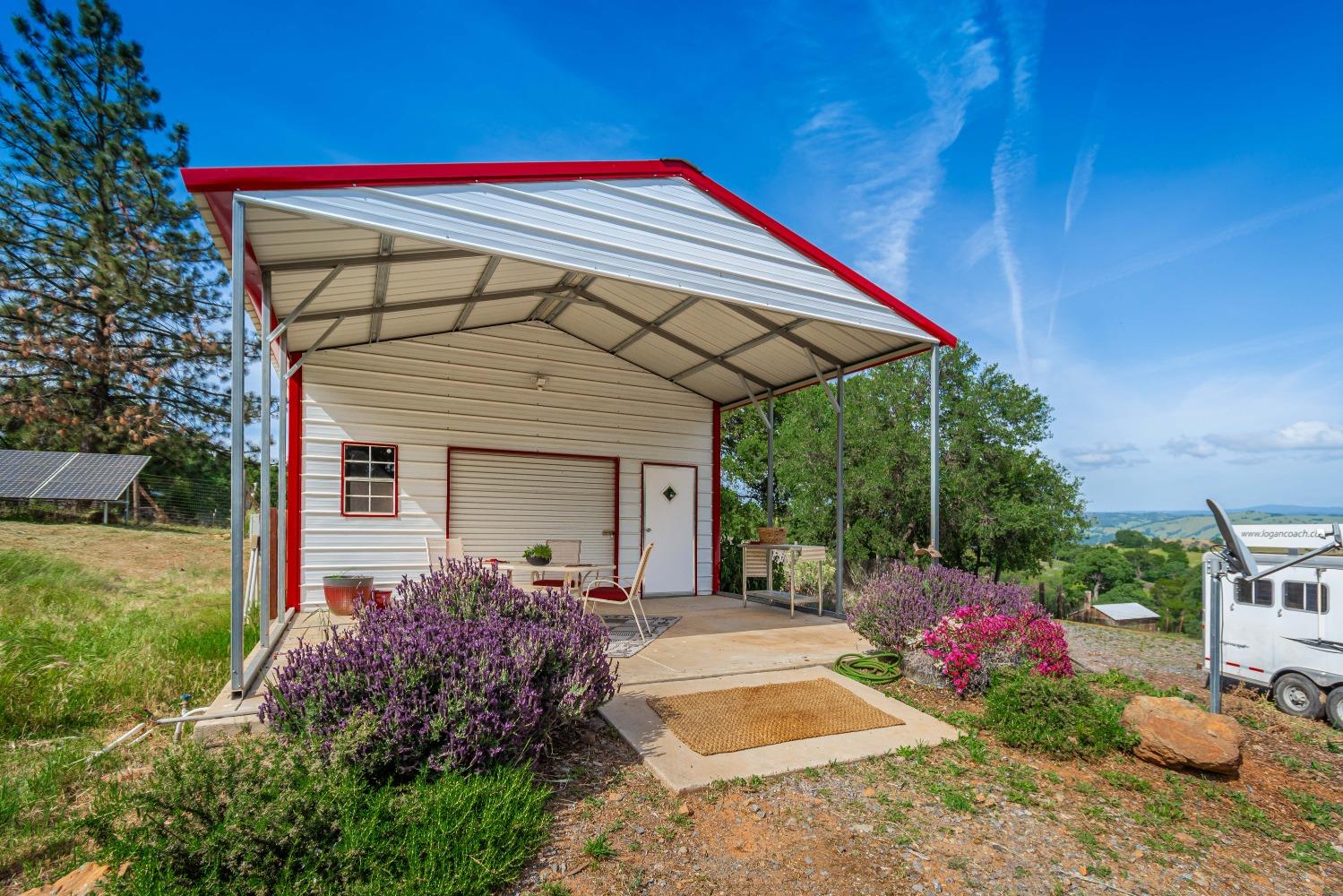 Detail Gallery Image 33 of 49 For 5521 Quail Hollow Rd, Pilot Hill,  CA 95664 - 2 Beds | 2 Baths