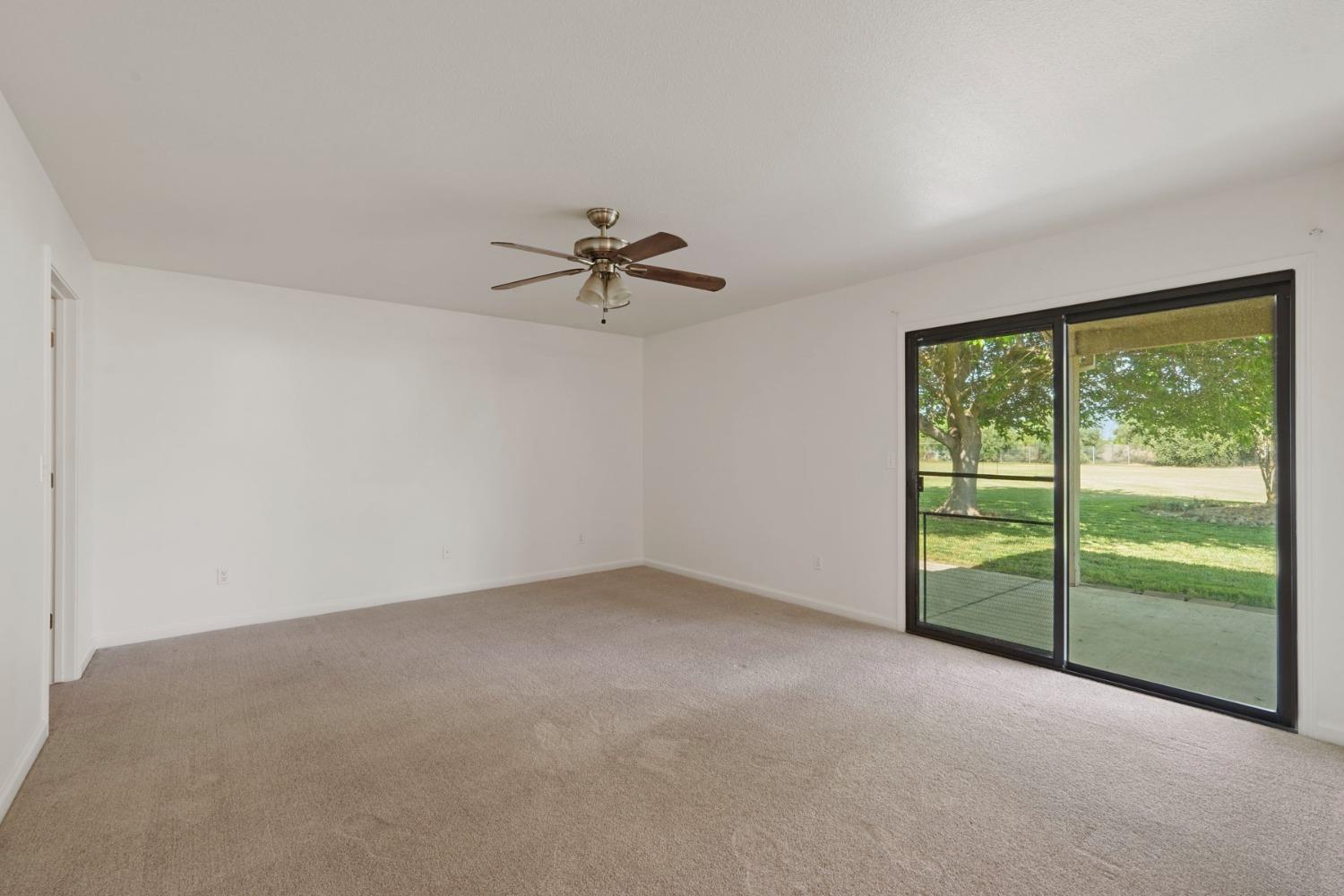 Detail Gallery Image 25 of 54 For 25292 White Fence Ct, Acampo,  CA 95220 - 4 Beds | 2 Baths