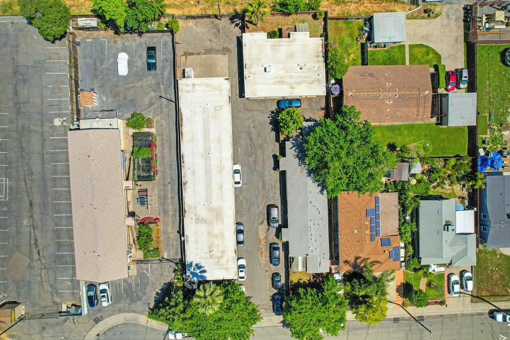 Detail Gallery Image 28 of 34 For 2730 Connie Dr, Sacramento,  CA 95815 - – Beds | – Baths