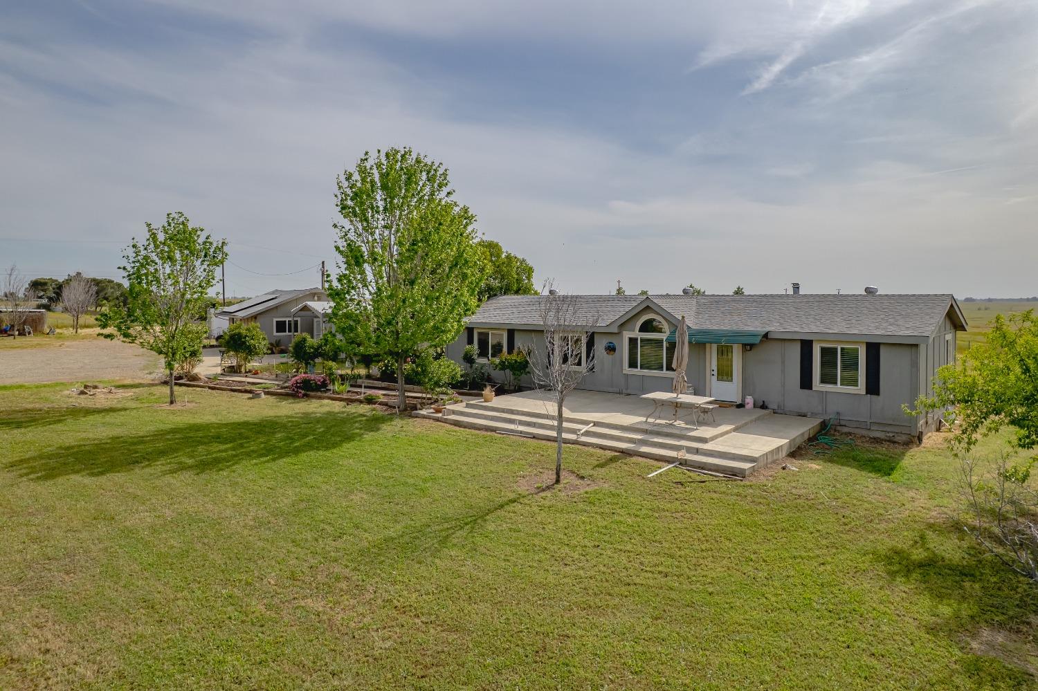 Detail Gallery Image 1 of 88 For 7394 Camp Far West Rd, Wheatland,  CA 95692 - 3 Beds | 2 Baths