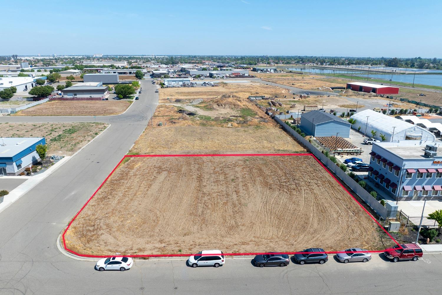 Detail Gallery Image 3 of 7 For 1179 Marchy Ln, Ceres,  CA 95307 - – Beds | – Baths