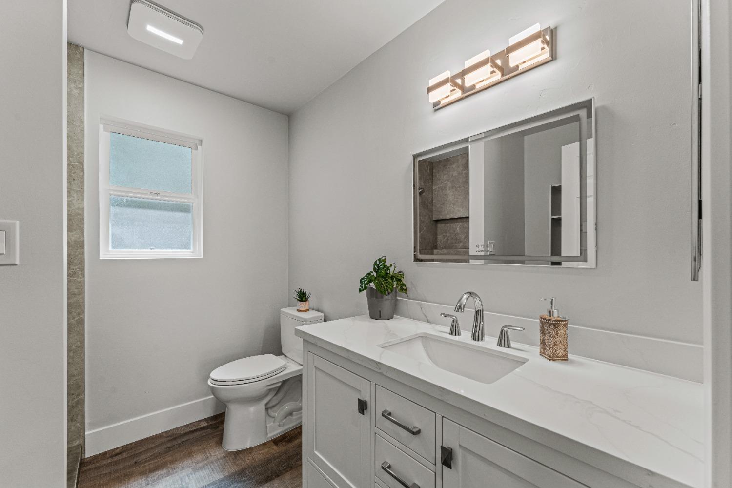 Detail Gallery Image 23 of 39 For 6865 Escallonia Dr, Orangevale,  CA 95662 - 3 Beds | 3 Baths