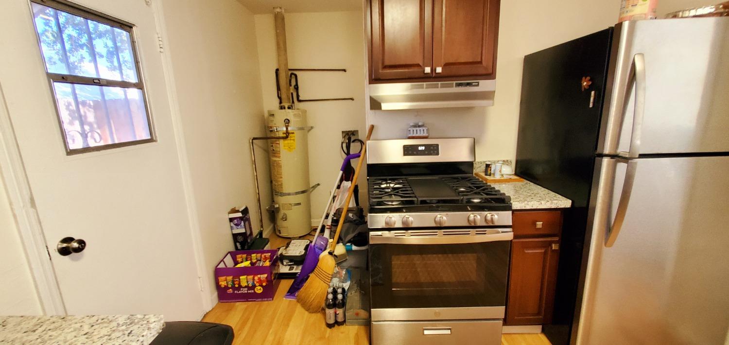 Detail Gallery Image 15 of 22 For 1161 Acacia Ave, Sacramento,  CA 95815 - – Beds | – Baths
