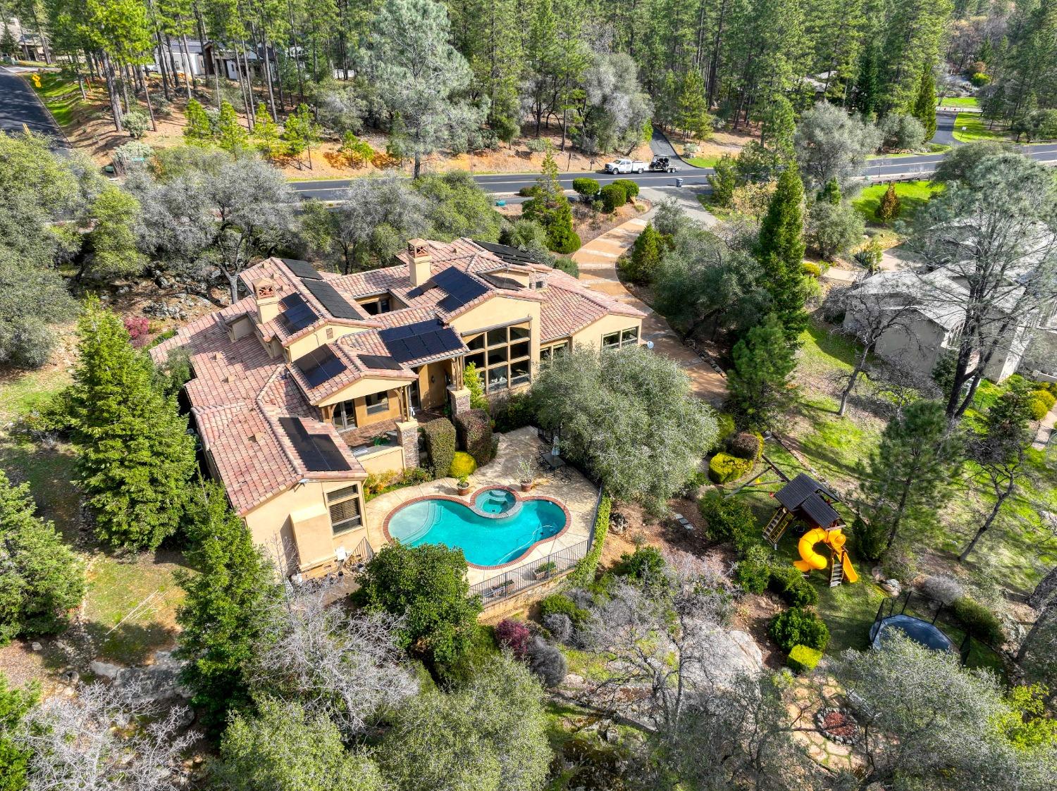 Detail Gallery Image 2 of 90 For 16279 Winchester Club Dr, Meadow Vista,  CA 95722 - 4 Beds | 5/1 Baths
