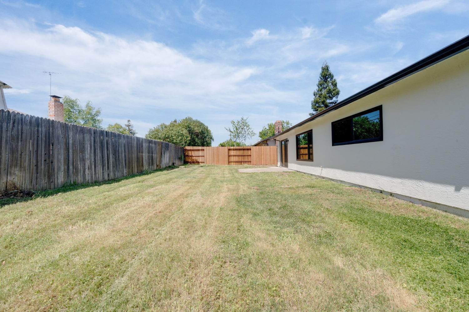 Saybrook Drive, Citrus Heights, California image 36