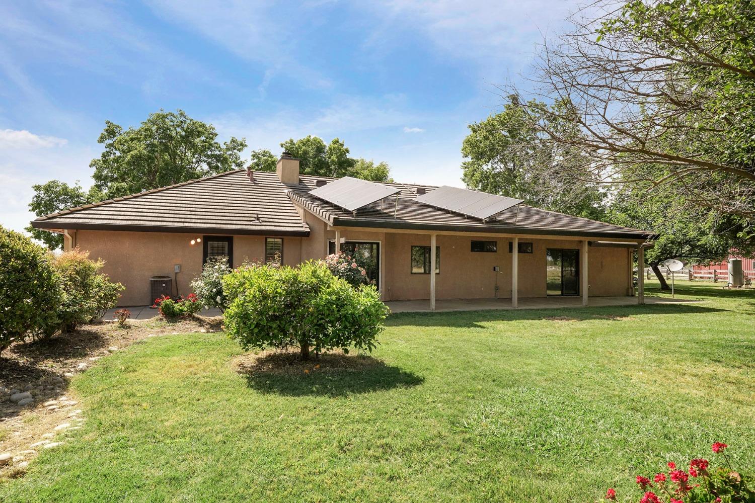 Detail Gallery Image 36 of 54 For 25292 White Fence Ct, Acampo,  CA 95220 - 4 Beds | 2 Baths