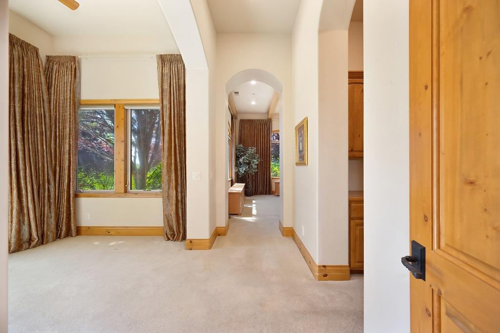 Austin Forest Circle, Auburn, California image 30