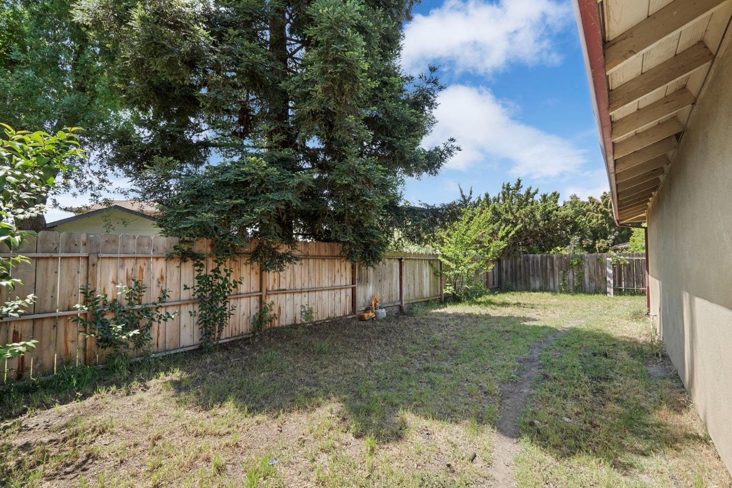 Detail Gallery Image 45 of 47 For 2572 Alexa Way, Stockton,  CA 95209 - 3 Beds | 2 Baths
