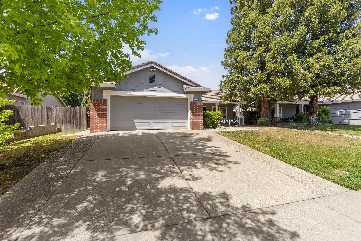 Chilton Drive, Roseville, California image 12