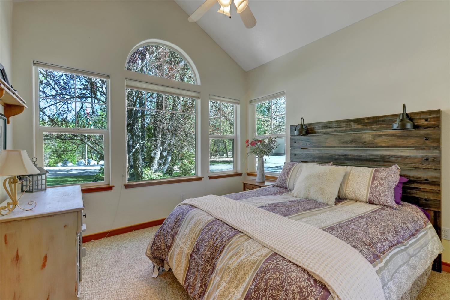 Detail Gallery Image 33 of 80 For 12673 Hoppy Hollow Rd, Grass Valley,  CA 95945 - 4 Beds | 3/1 Baths