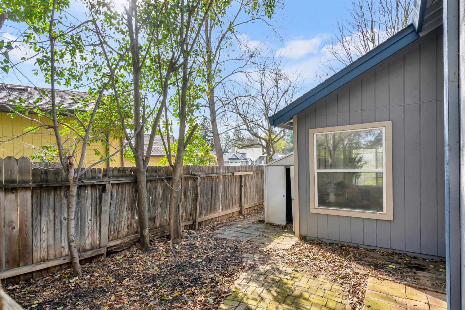Detail Gallery Image 52 of 57 For 7213 Tiant Way, Elk Grove,  CA 95758 - 3 Beds | 2/1 Baths