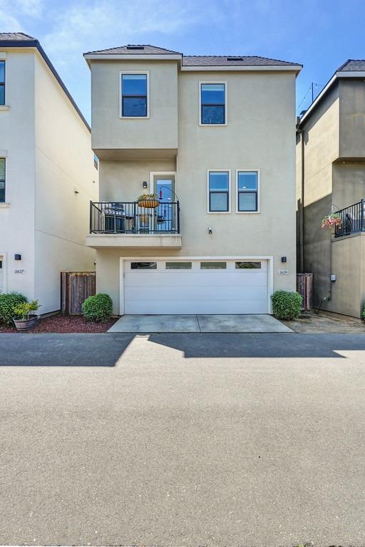 Detail Gallery Image 52 of 53 For 3629 Crocker Dr, Sacramento,  CA 95818 - 3 Beds | 2/1 Baths