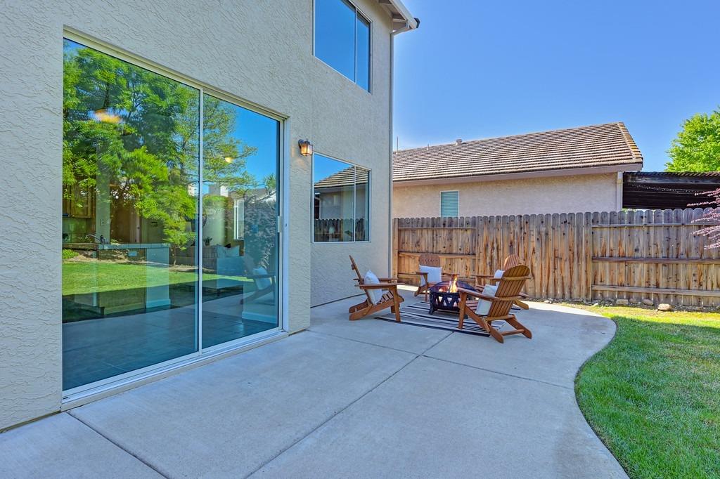 Knopfler Circle, Folsom, California image 48