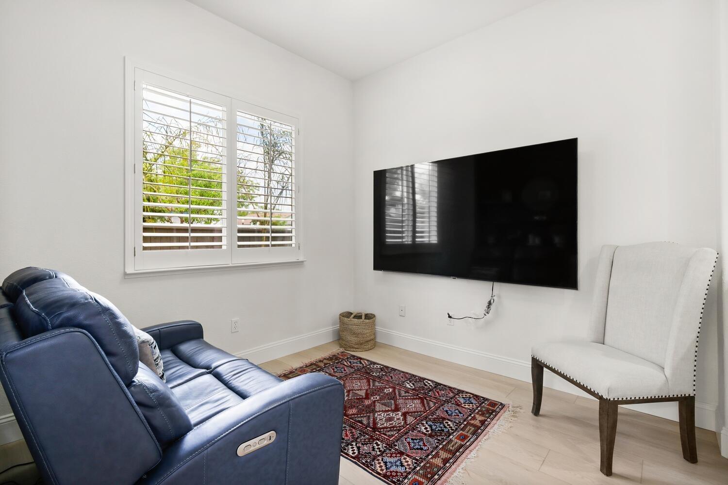 Detail Gallery Image 42 of 85 For 2500 Emerald Lake, Elk Grove,  CA 95758 - 2 Beds | 2 Baths