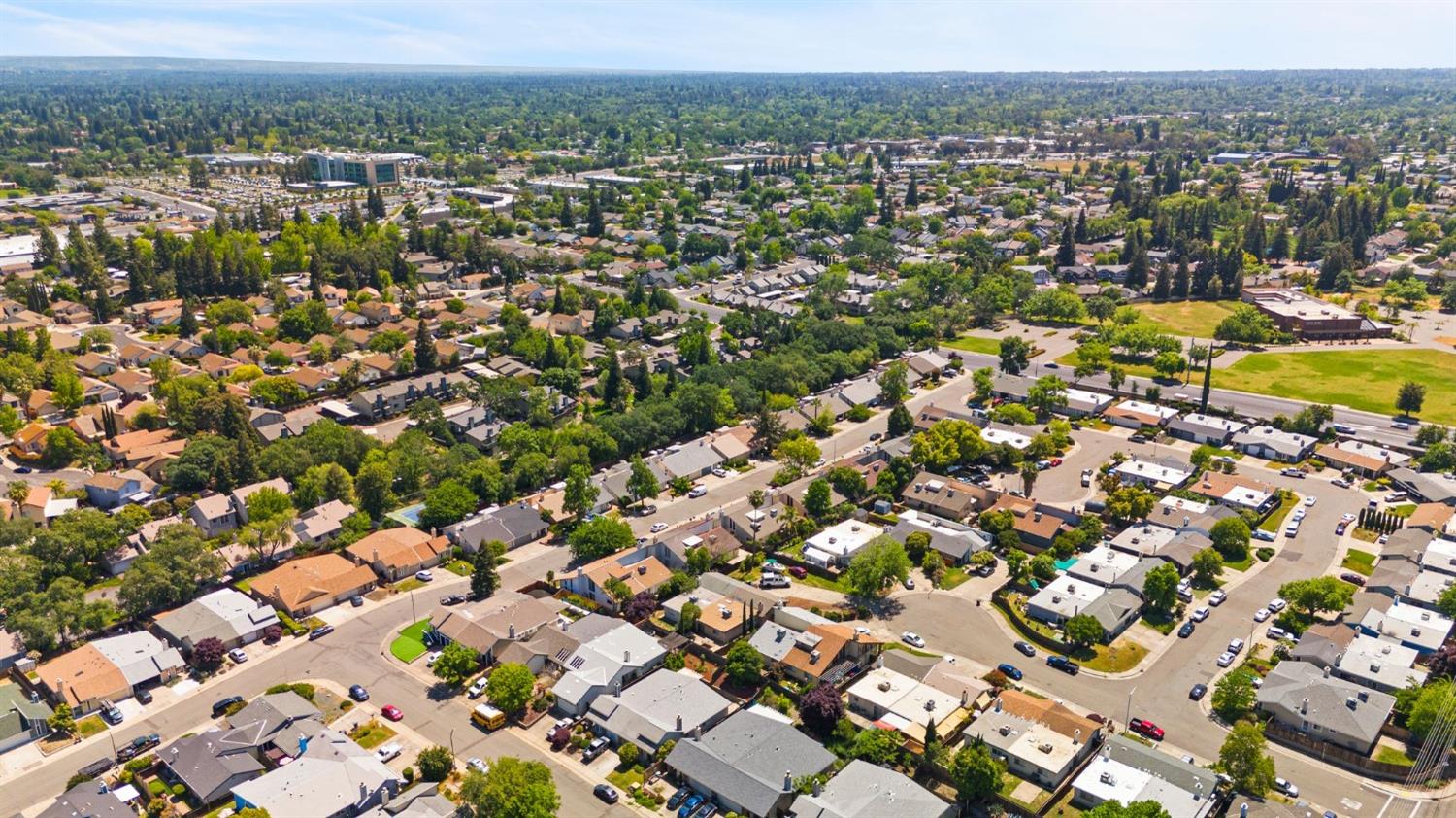 Inglis Way #B, Roseville, California image 45
