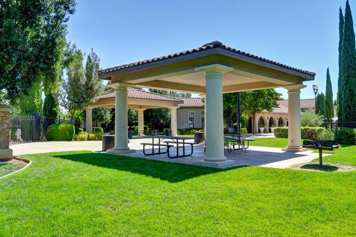 Detail Gallery Image 79 of 82 For 9736 Harrier Way, Elk Grove,  CA 95757 - 4 Beds | 3 Baths