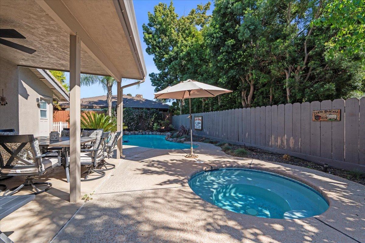 Candlewood Place, Riverbank, California image 35
