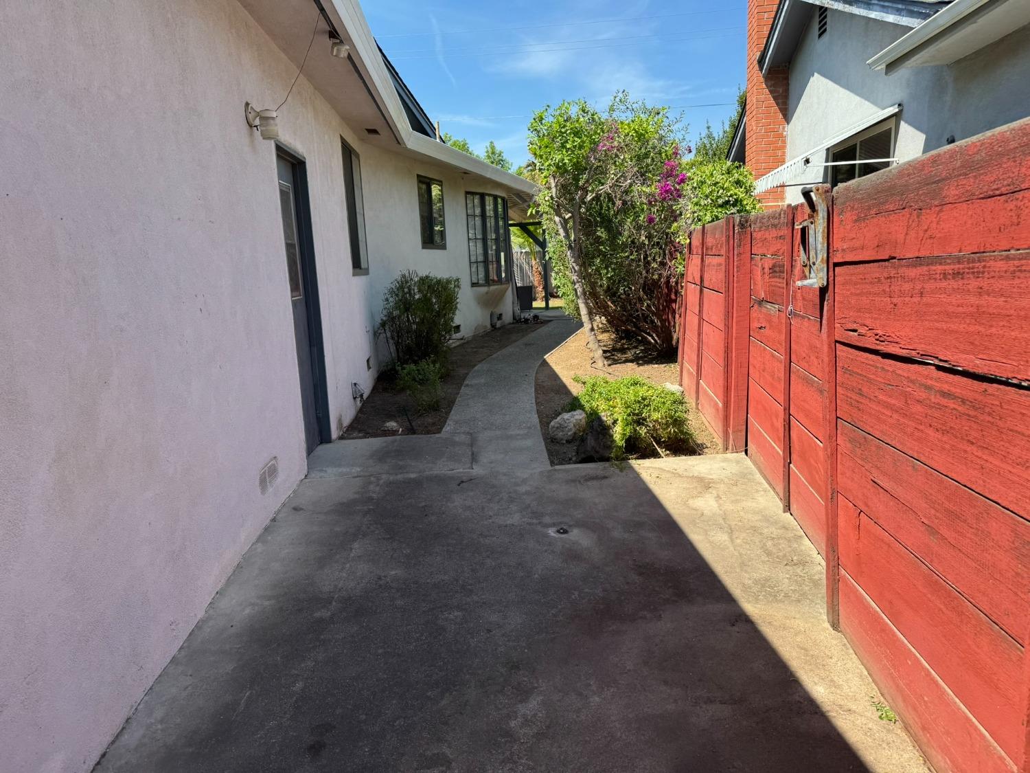 Nome Avenue, Modesto, California image 19
