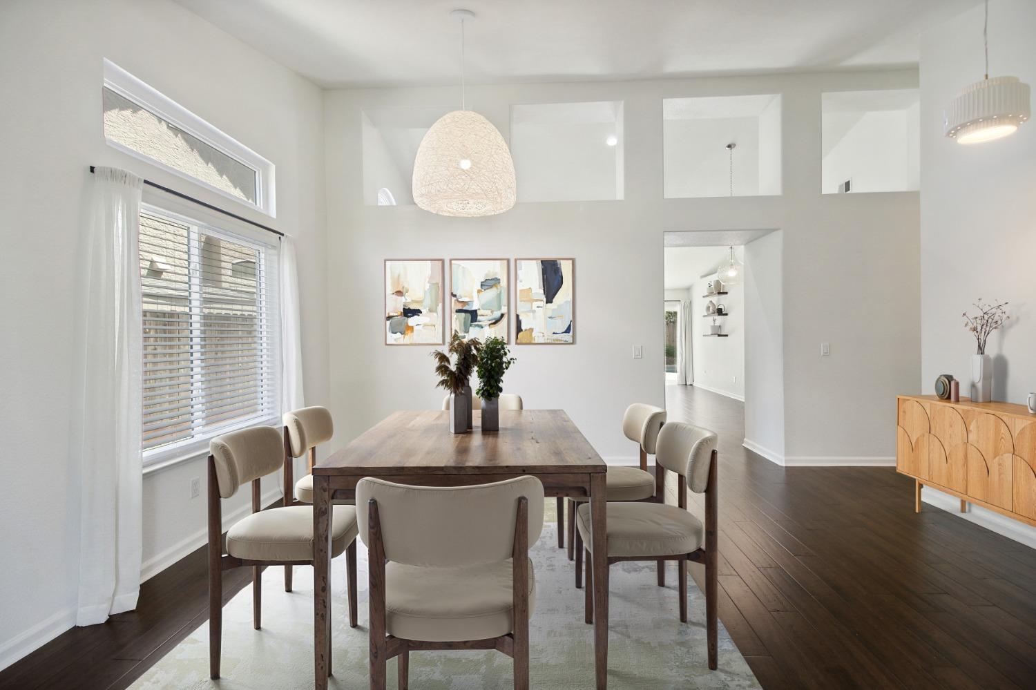Avenida Martina, Roseville, California image 8