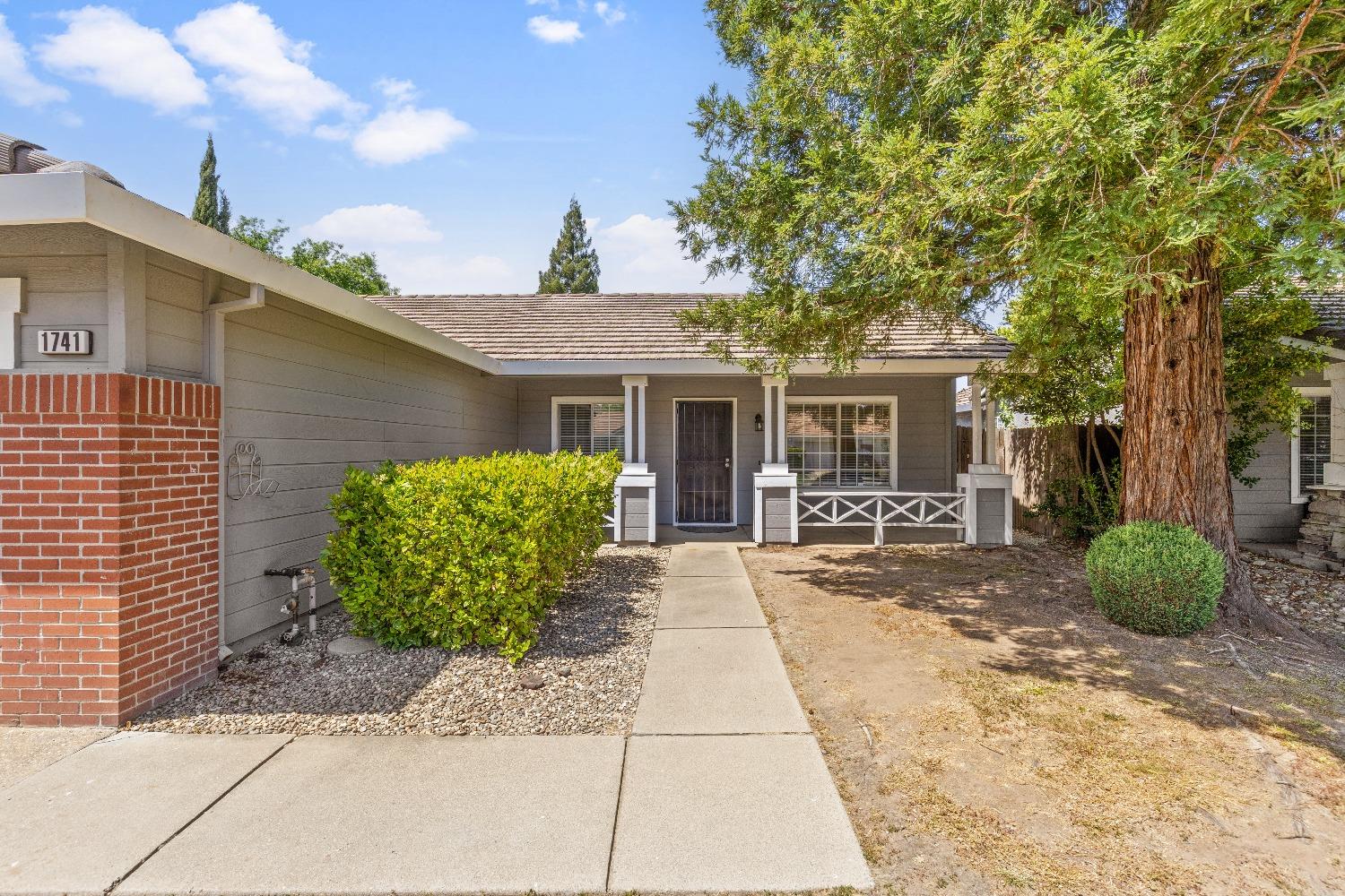 Chilton Drive, Roseville, California image 2