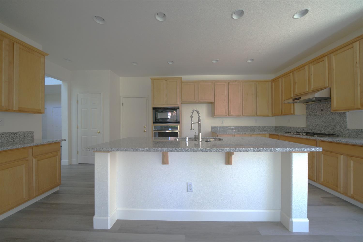 Marlaw Way, Elk Grove, California image 9