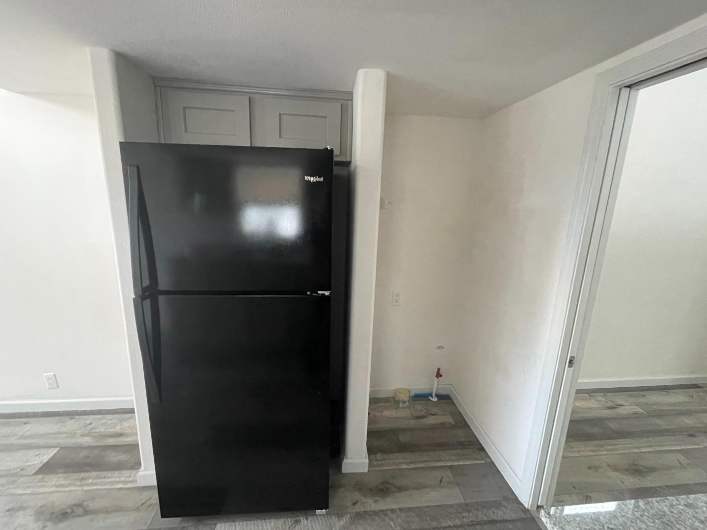 Detail Gallery Image 4 of 10 For 1300 E San Antonio St 85, San Jose,  CA 95116 - 1 Beds | 1 Baths