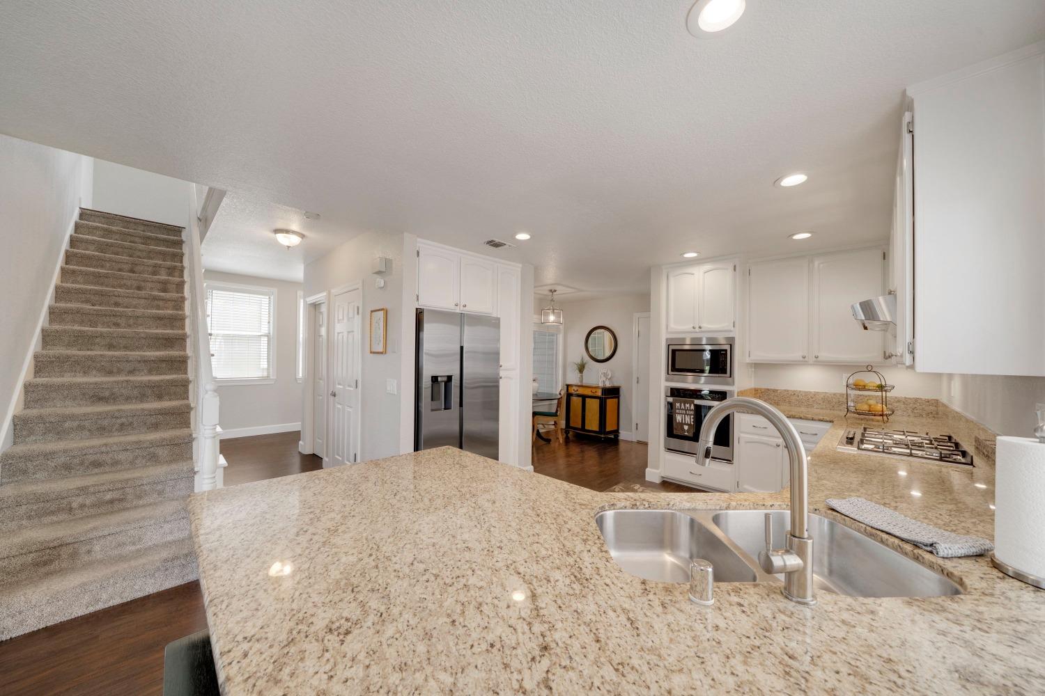 Grand View Court, Rocklin, California image 29
