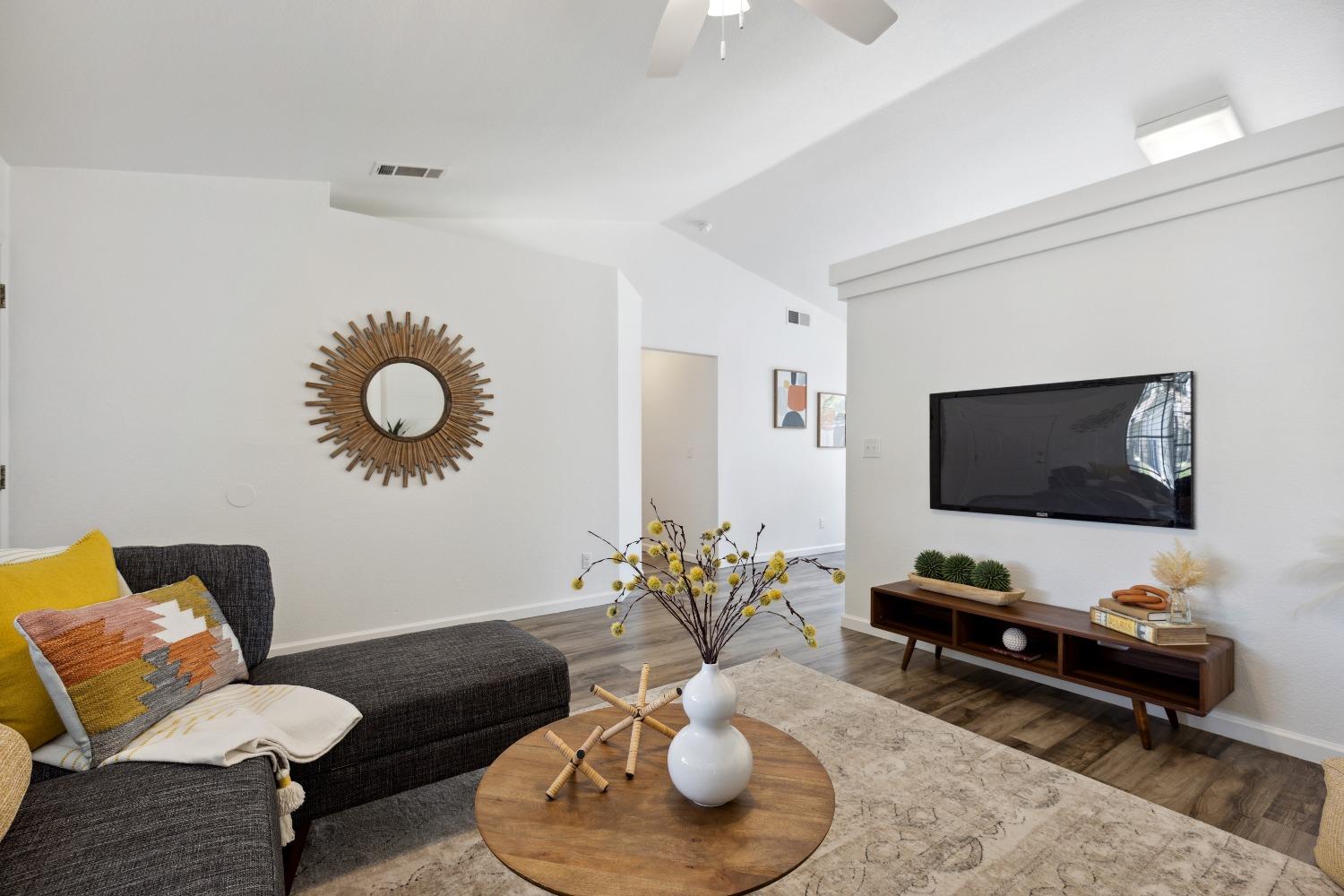 Chilton Drive, Roseville, California image 20