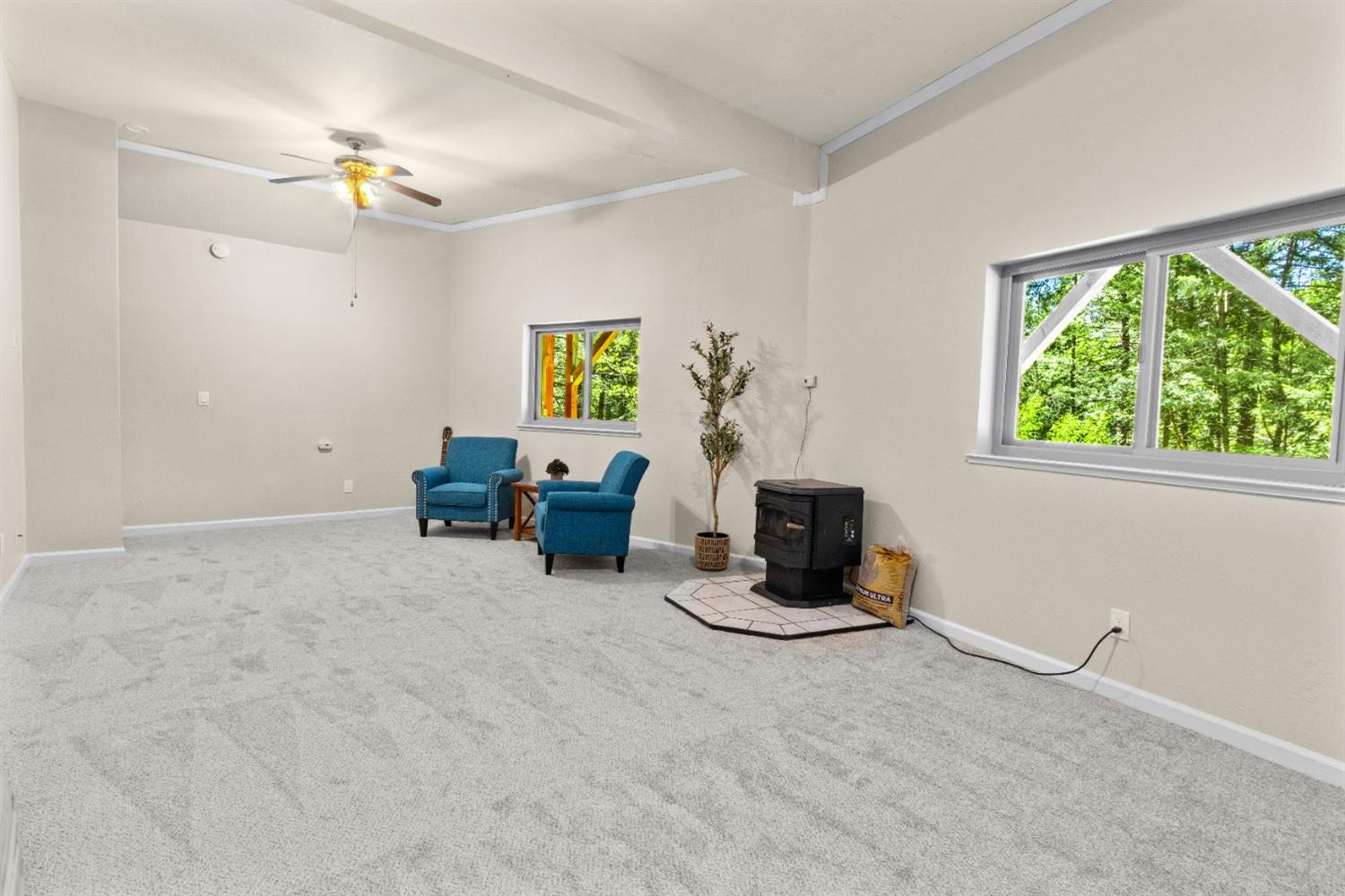 Detail Gallery Image 31 of 44 For 6360 Red Robin Rd, Placerville,  CA 95667 - 4 Beds | 2 Baths