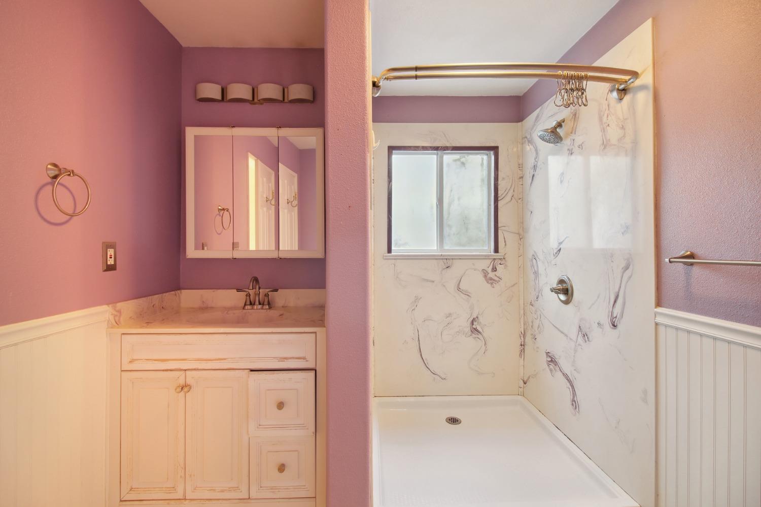 Detail Gallery Image 25 of 57 For 915 Eureka Ave, Davis,  CA 95616 - 6 Beds | 5 Baths