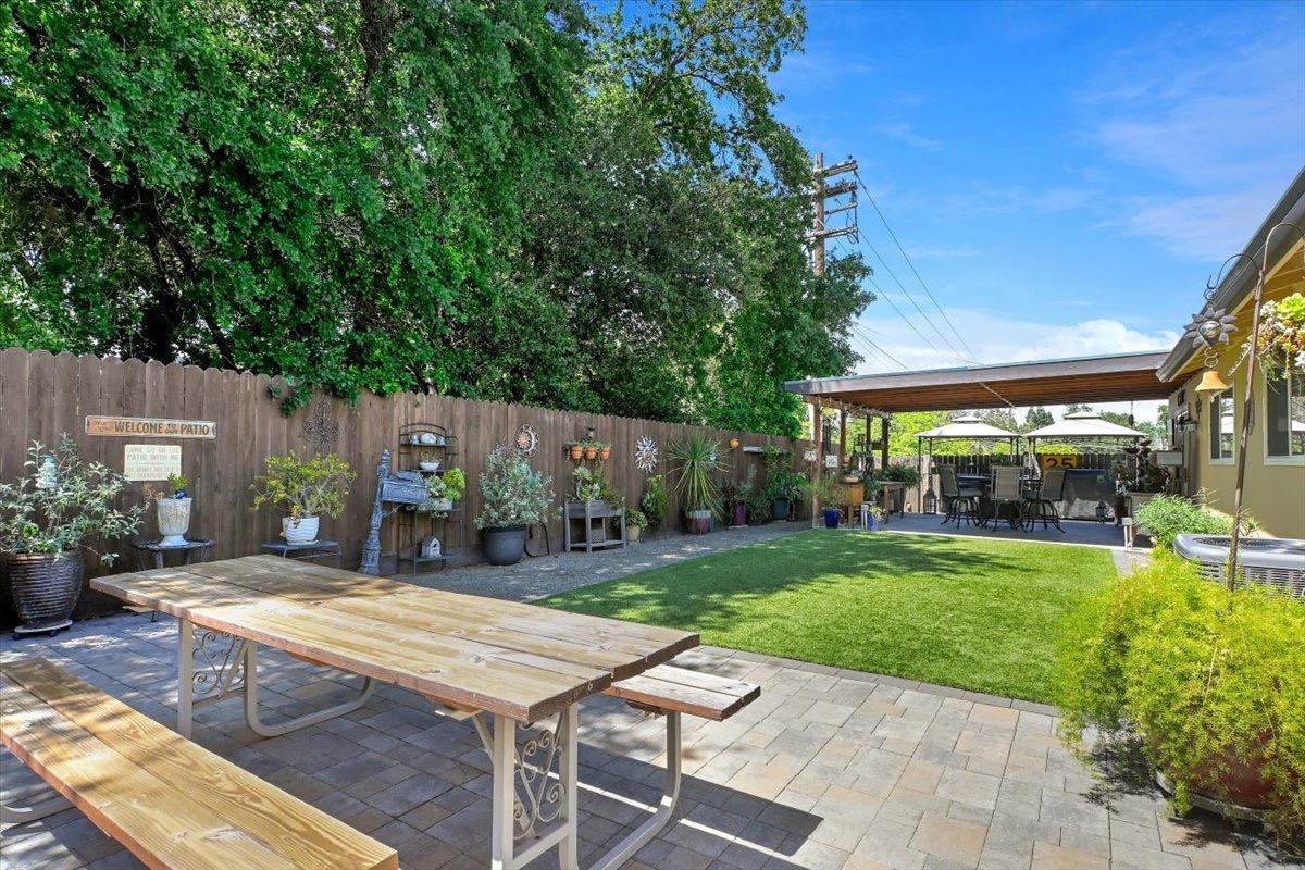 Detail Gallery Image 33 of 42 For 5401 Norway Dr, Orangevale,  CA 95662 - 4 Beds | 2 Baths