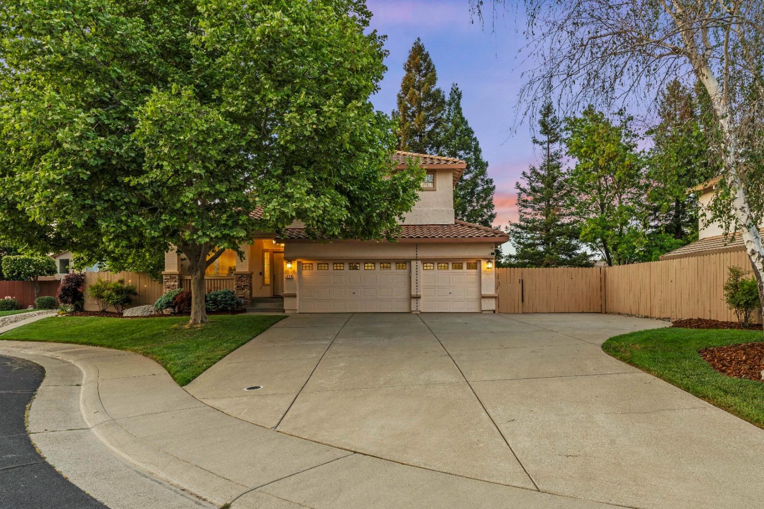 324 HADNALL CT, ROSEVILLE, CA 95747 